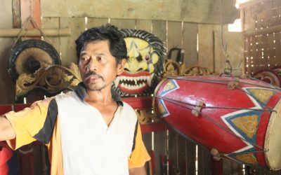 KESENIAN EMBLEK: SEBELUM MENARI HARUS MENGAJI